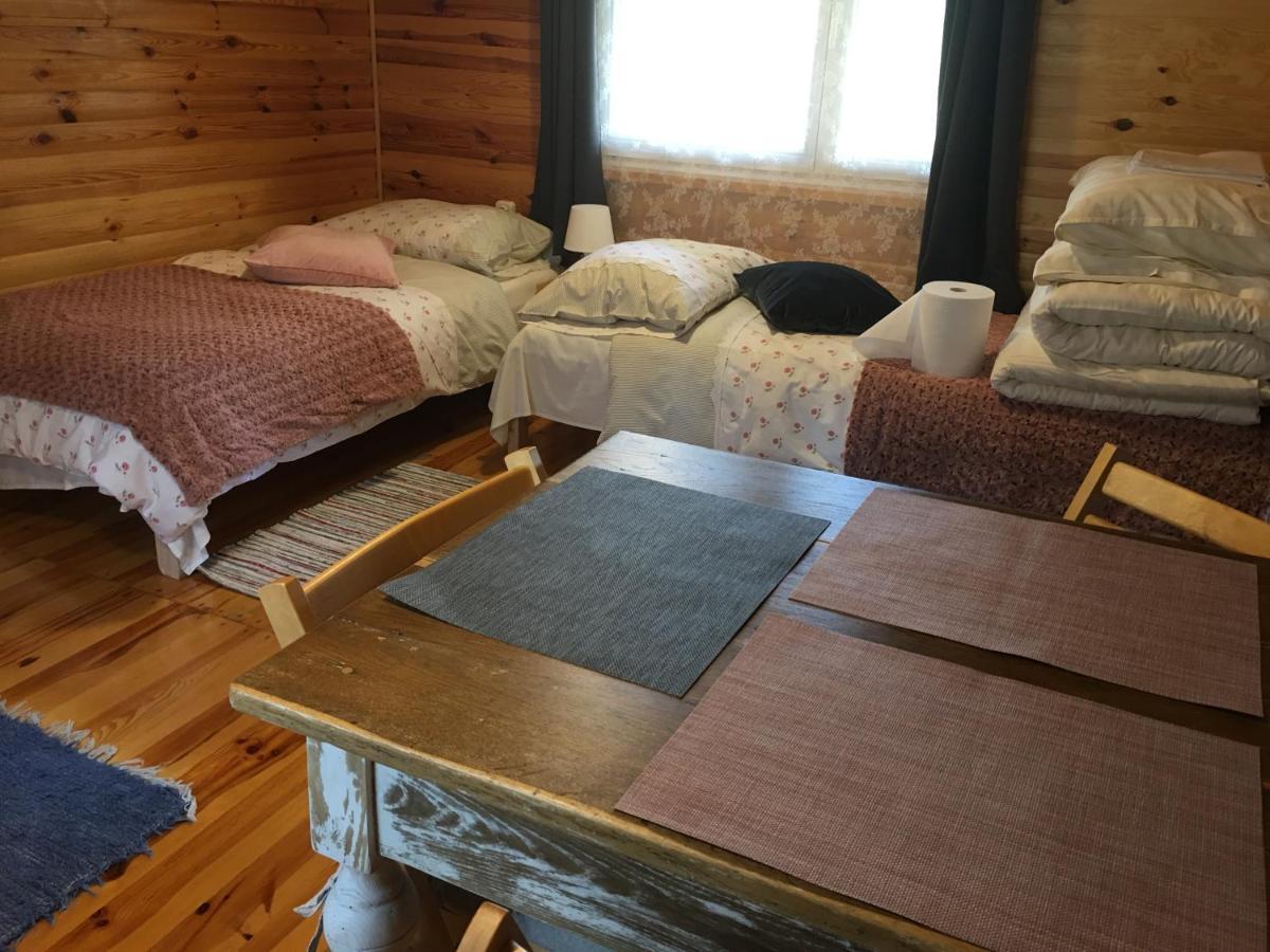 Sosnowy Domek Serpelice Екстериор снимка
